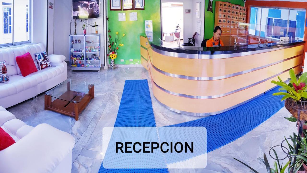 Hotel Barcelona Chinauta Buitenkant foto